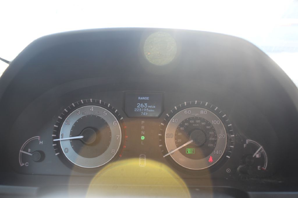 2015 Honda Odyssey Image 30