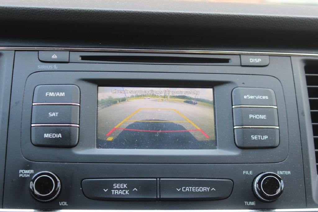 2016 Kia Sedona Image 23