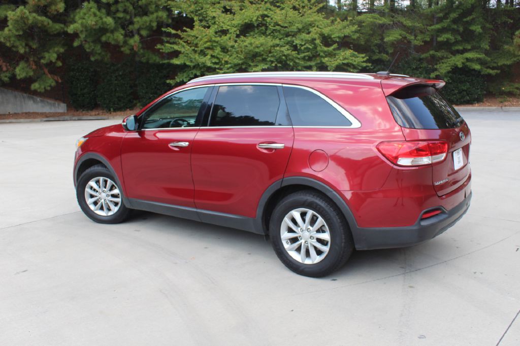 2017 Kia Sorento Image 3