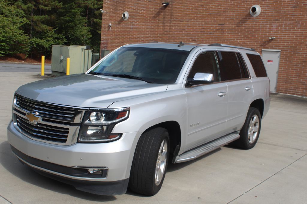 2015 Chevrolet Tahoe Image 2