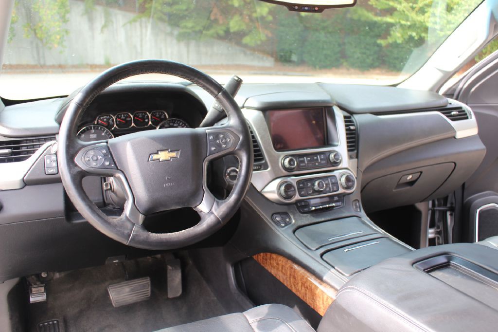 2015 Chevrolet Tahoe Image 16