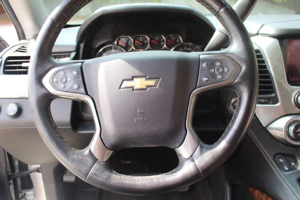 2015 Chevrolet Tahoe Image 17
