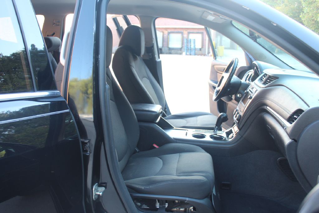 2017 Chevrolet Traverse Image 7