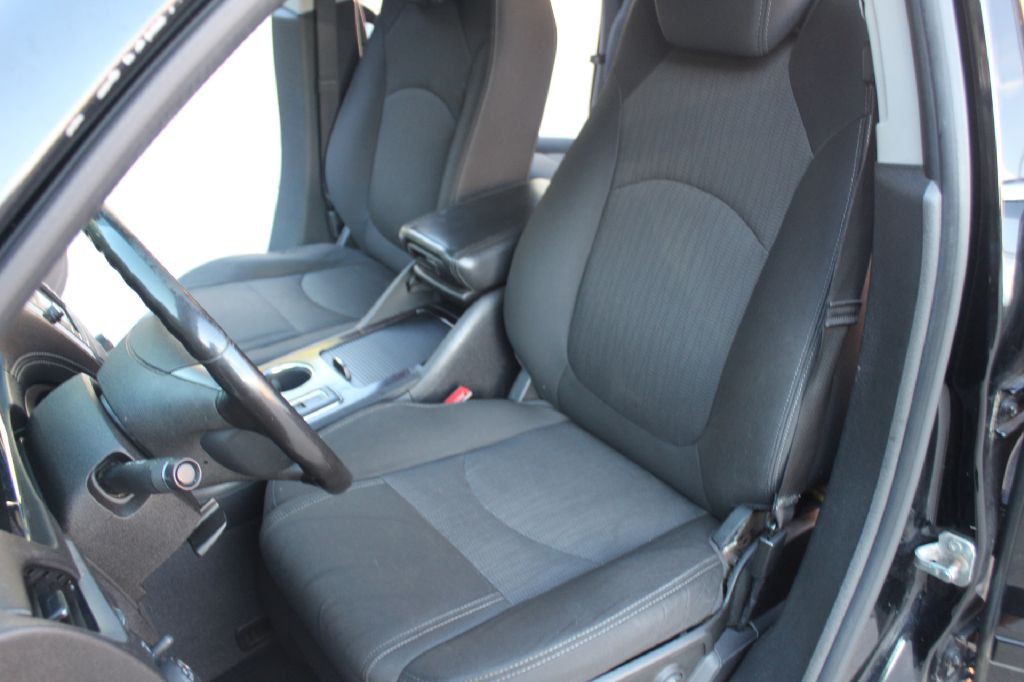 2017 Chevrolet Traverse Image 11