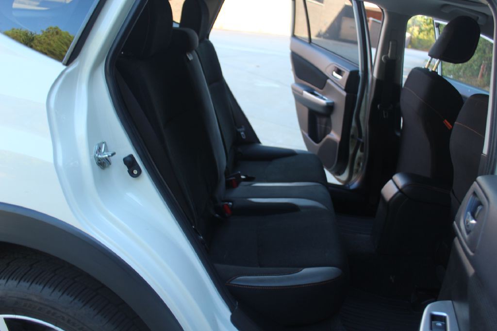 2016 Subaru Crosstrek Image 8