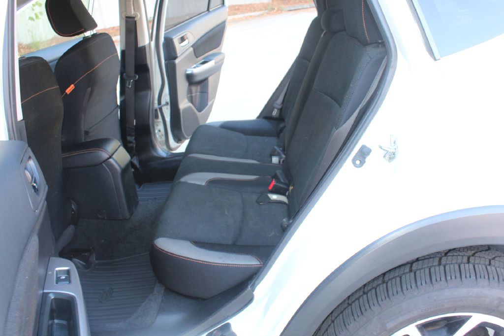 2016 Subaru Crosstrek Image 9