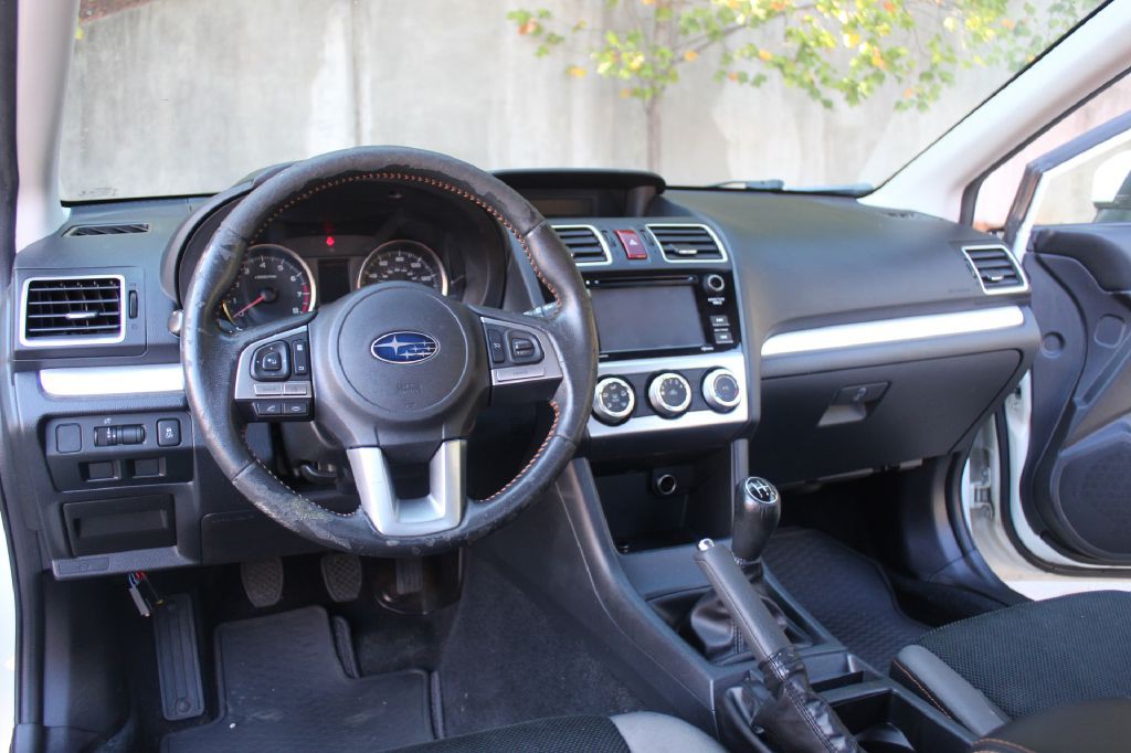 2016 Subaru Crosstrek Image 15