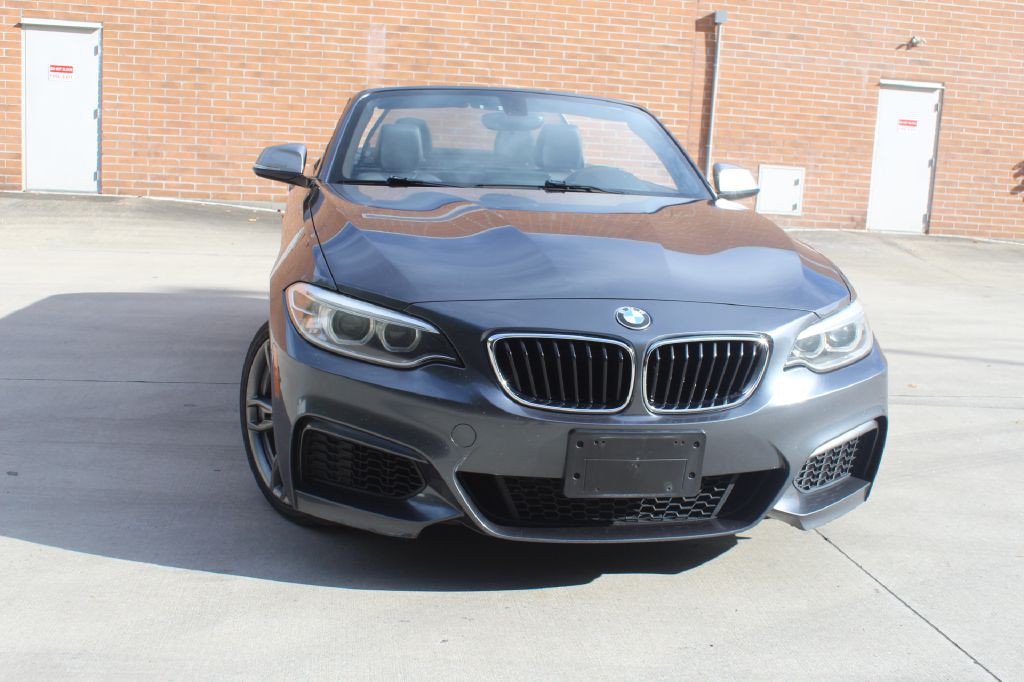 2016 BMW 2 Series Image 1