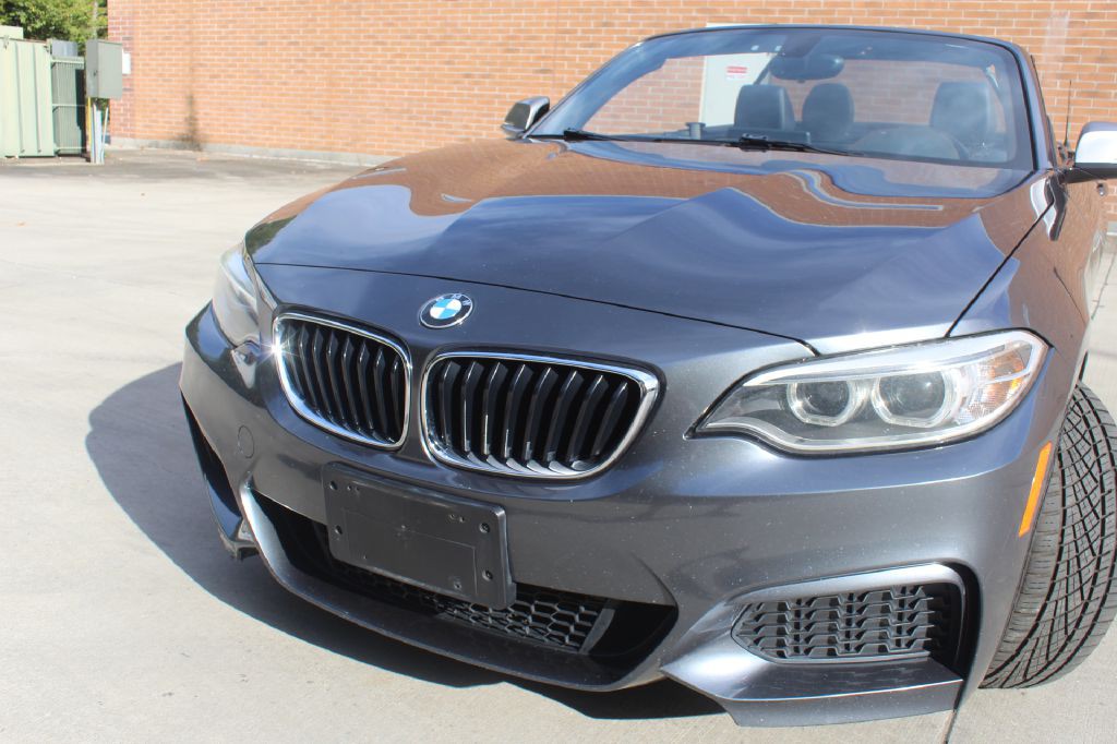 2016 BMW 2 Series Image 8