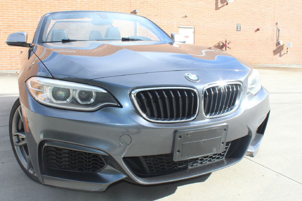2016 BMW 2 Series Image 9