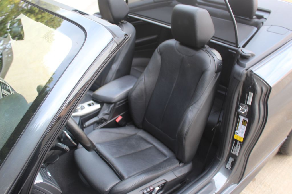 2016 BMW 2 Series Image 12