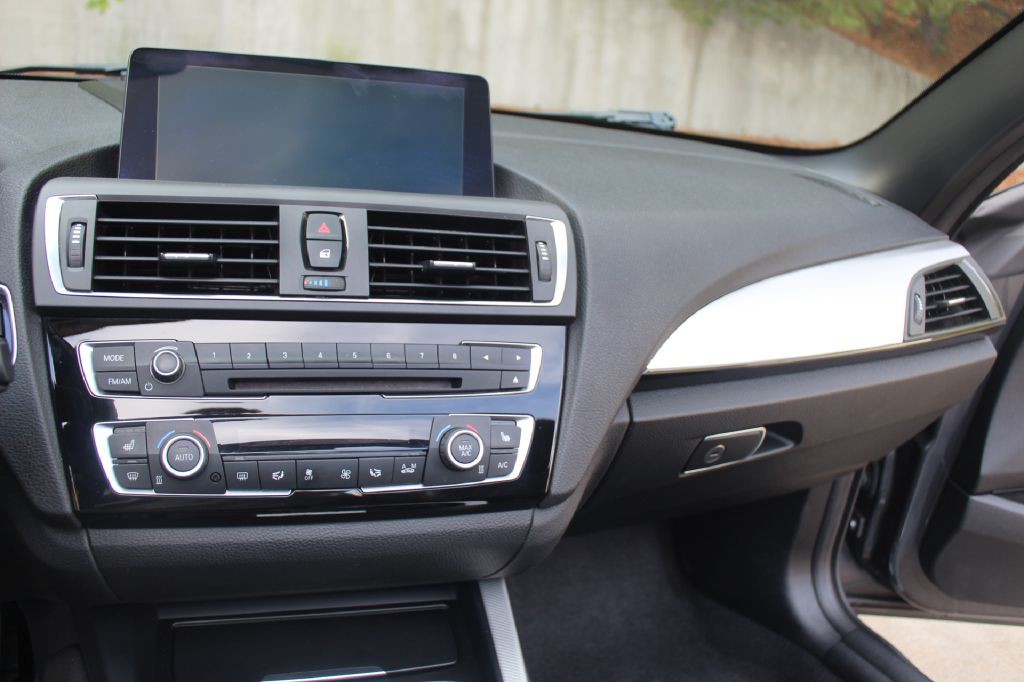 2016 BMW 2 Series Image 20