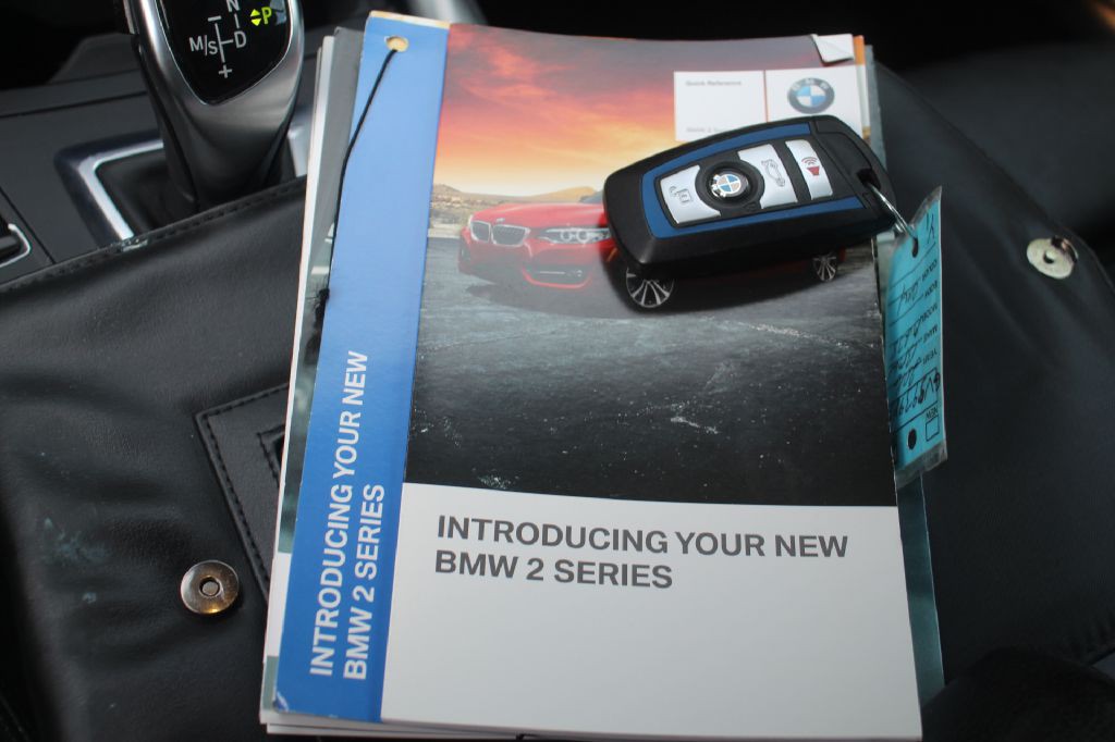 2016 BMW 2 Series Image 27