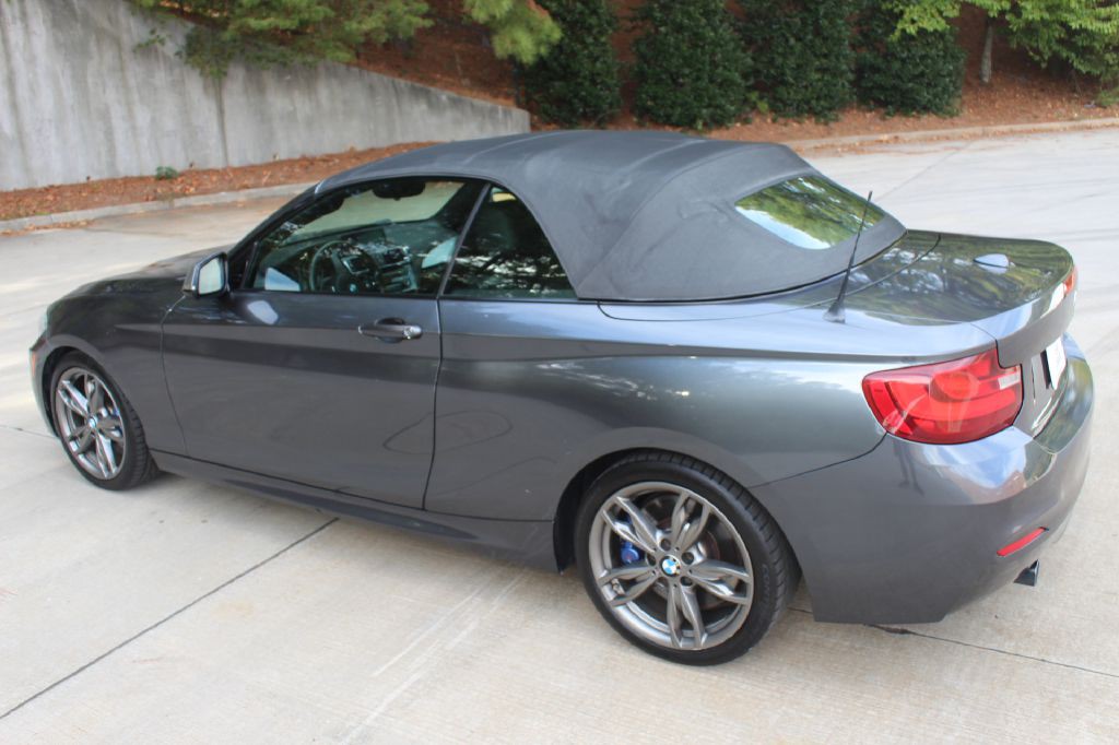2016 BMW 2 Series Image 28
