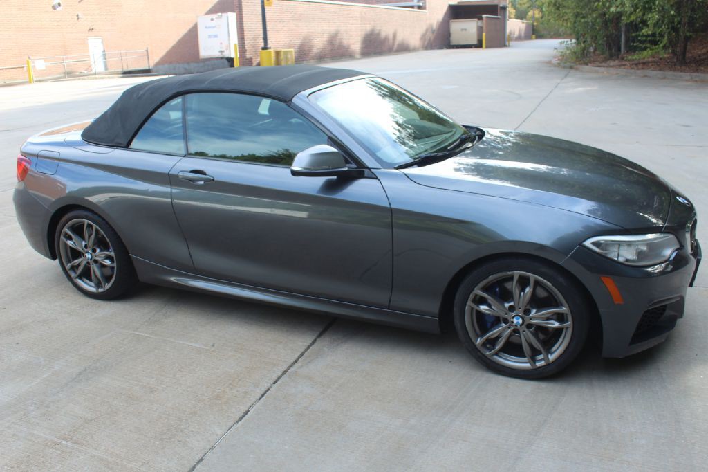 2016 BMW 2 Series Image 31