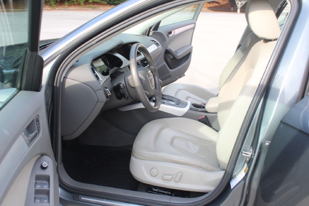 2012 Audi A4 Image 10