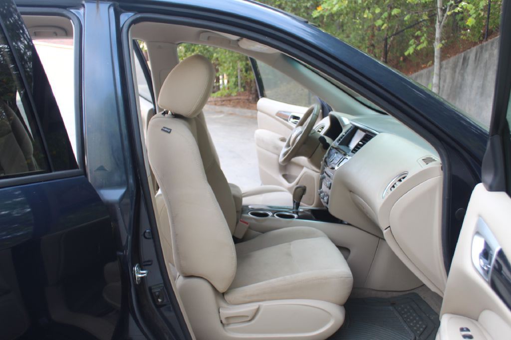 2015 Nissan Pathfinder Image 7