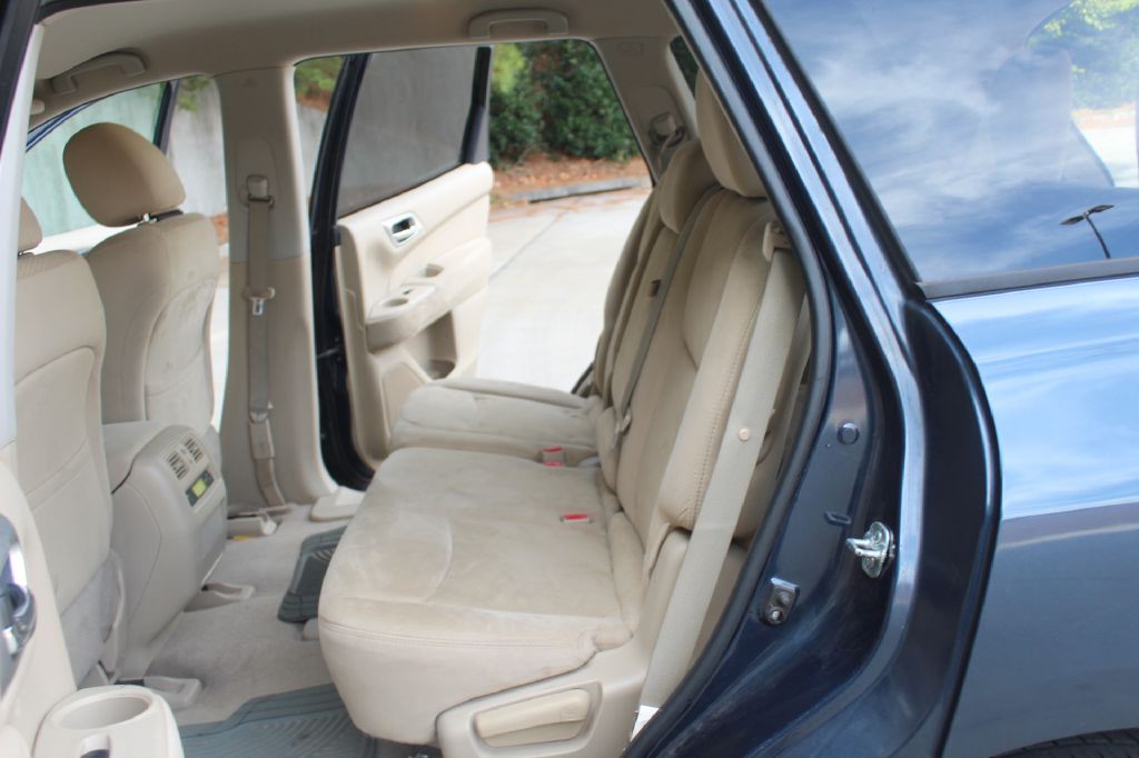 2015 Nissan Pathfinder Image 8
