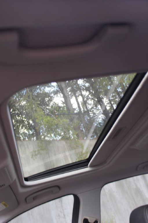 2011 BMW 3 Series Image 20