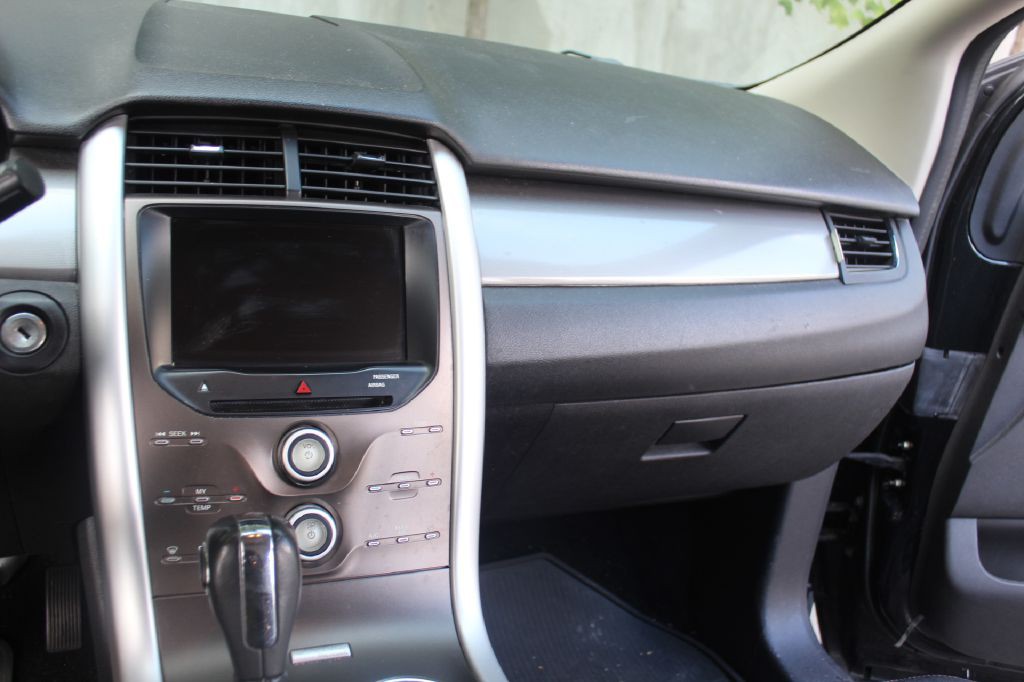 2014 Ford Edge Image 18