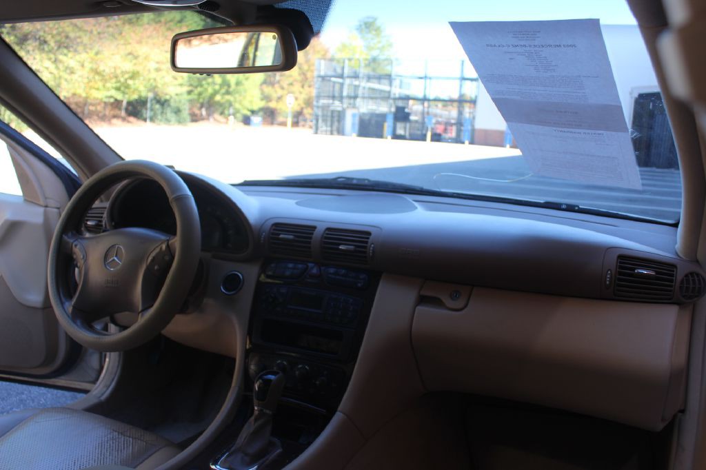 2003 Mercedes-Benz C-Class Image 13