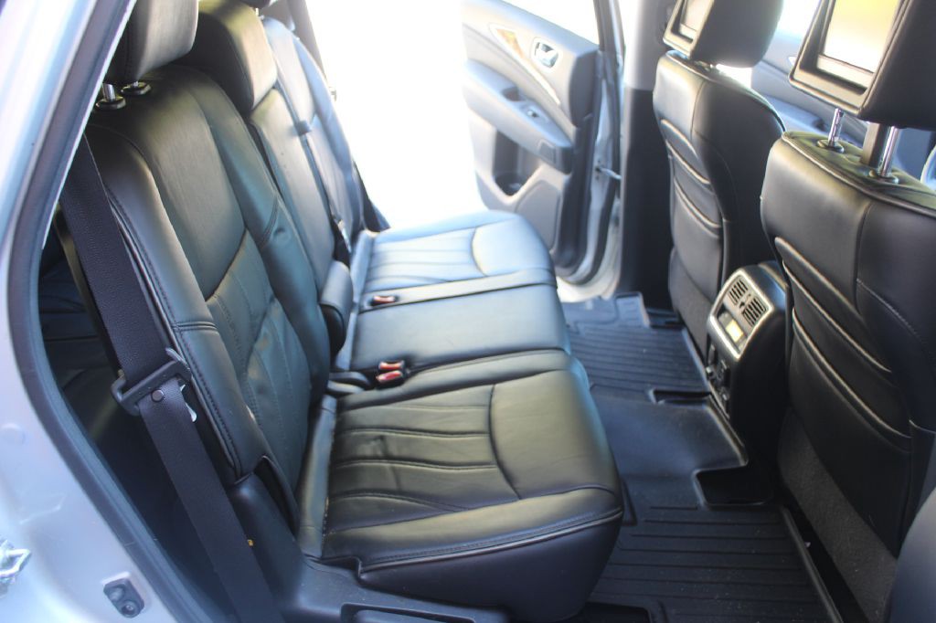 2013 INFINITI JX35 Image 8