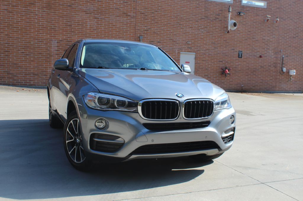 2016 BMW X6 Image 1
