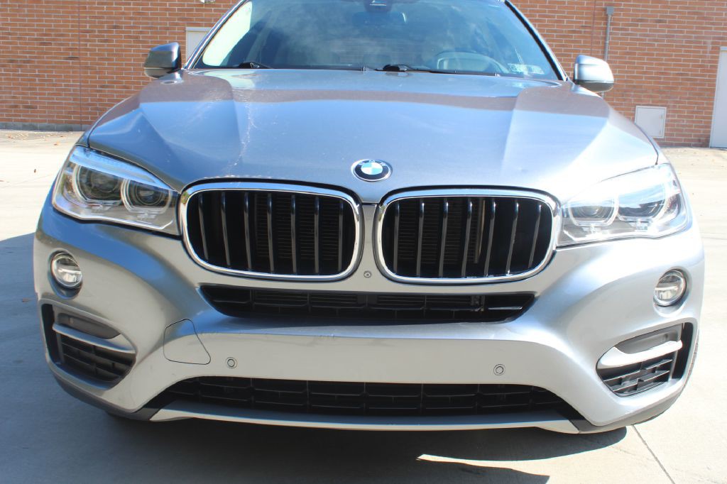 2016 BMW X6 Image 9