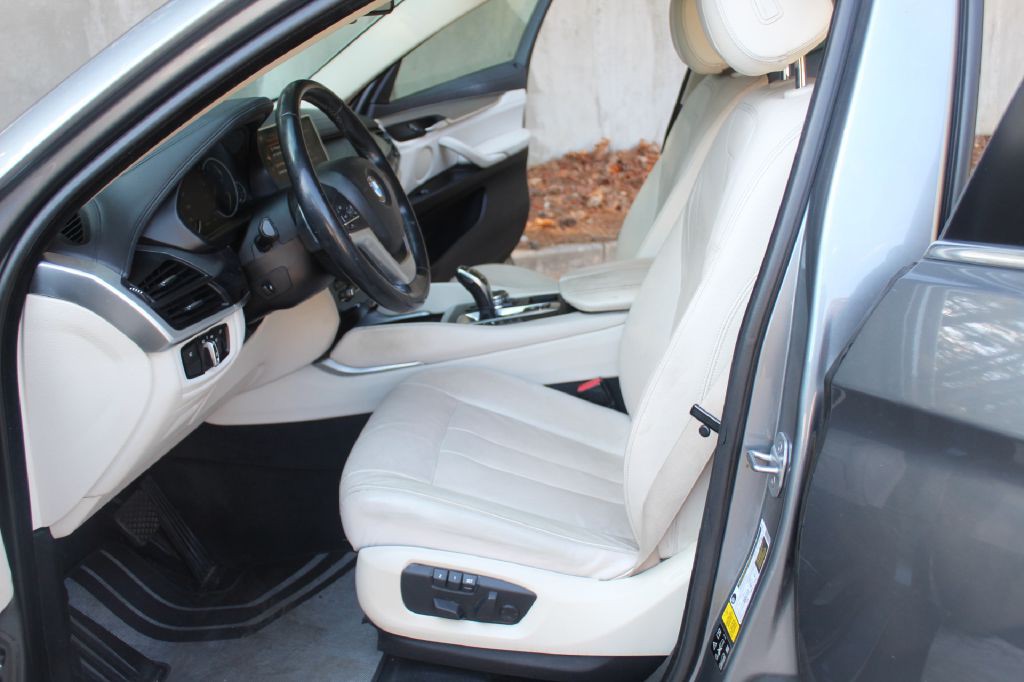 2016 BMW X6 Image 13
