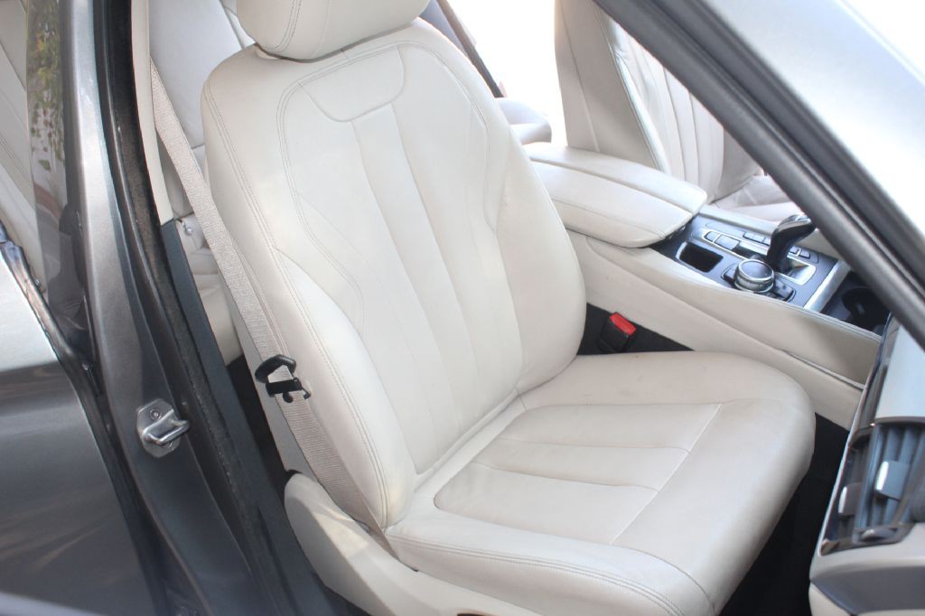 2016 BMW X6 Image 15