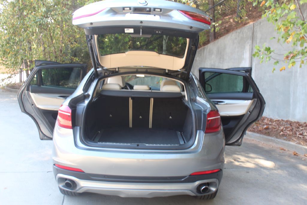2016 BMW X6 Image 24