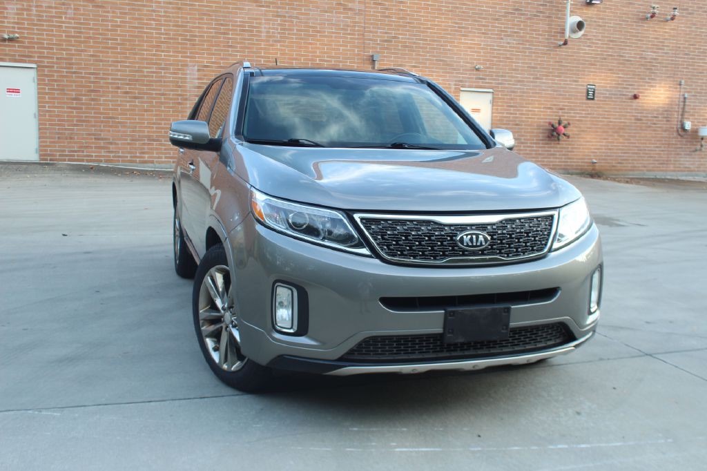 2014 Kia Sorento Image 1