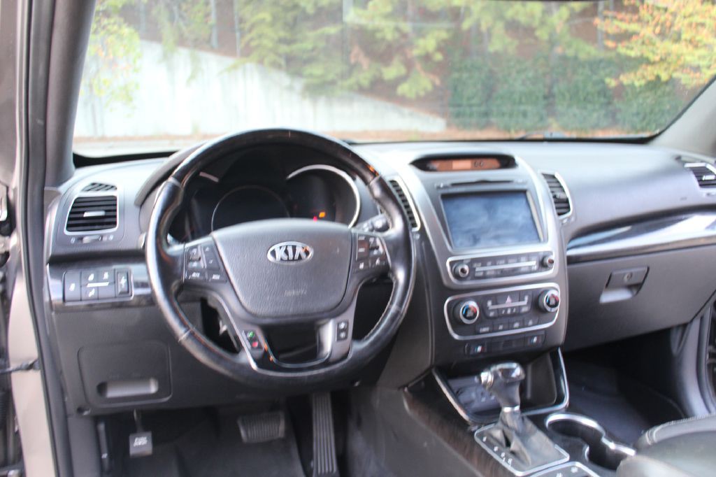 2014 Kia Sorento Image 17