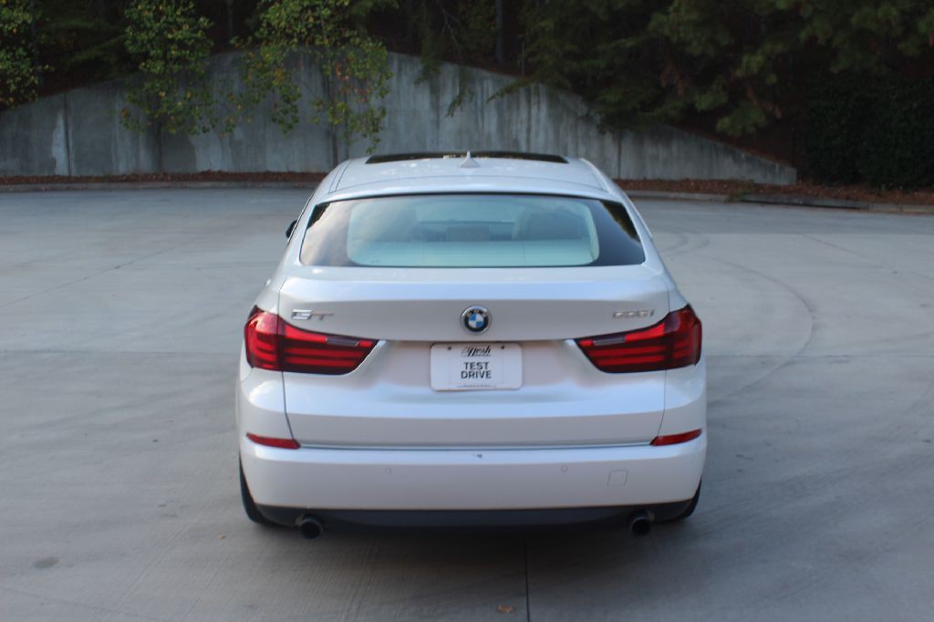 2016 BMW 5 Series Image 4