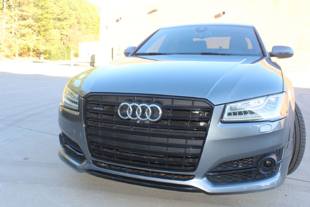2017 Audi A8 Image 7