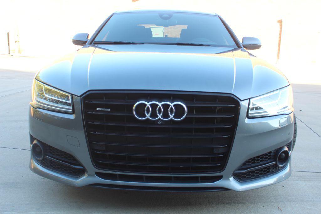 2017 Audi A8 Image 9