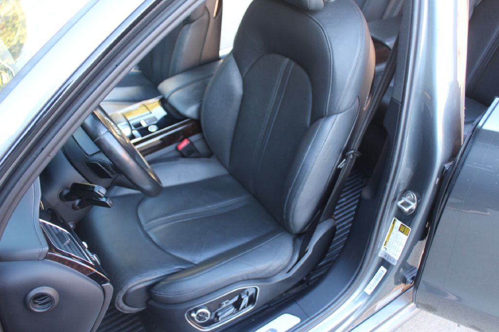 2017 Audi A8 Image 14