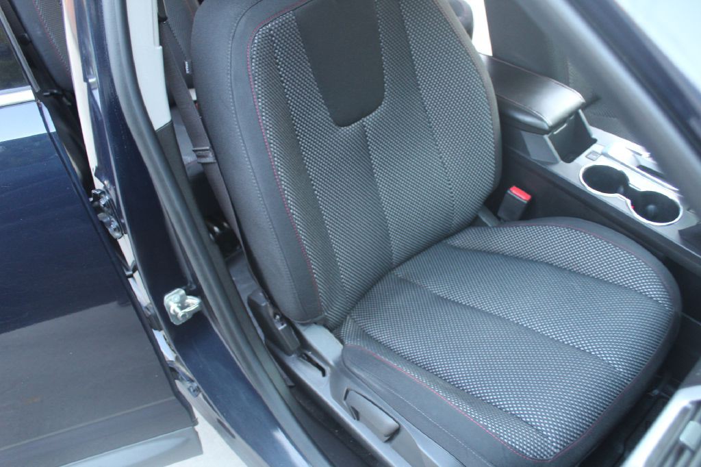 2015 GMC Terrain Image 12