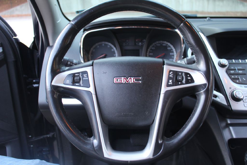 2015 GMC Terrain Image 16