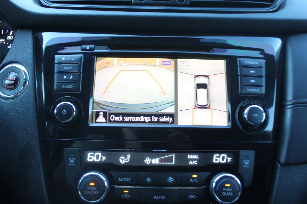 2018 Nissan Rogue Image 25