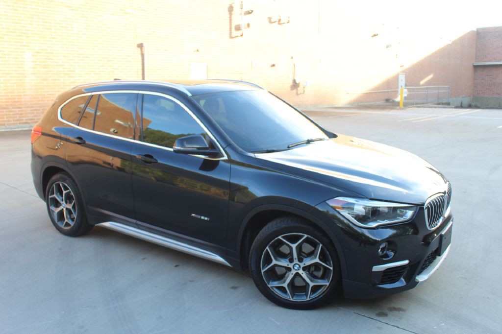 2017 BMW X1 Image 6