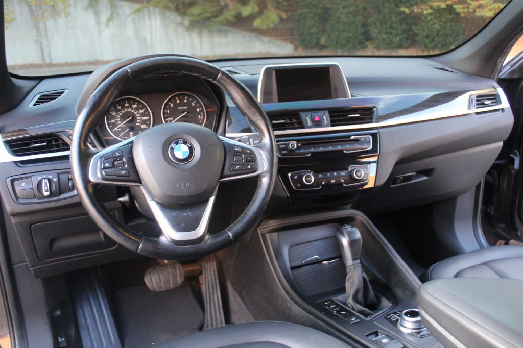 2017 BMW X1 Image 15