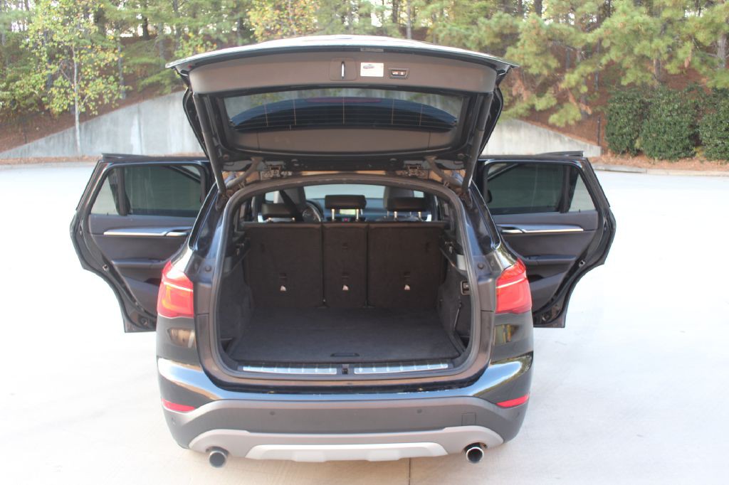 2017 BMW X1 Image 21