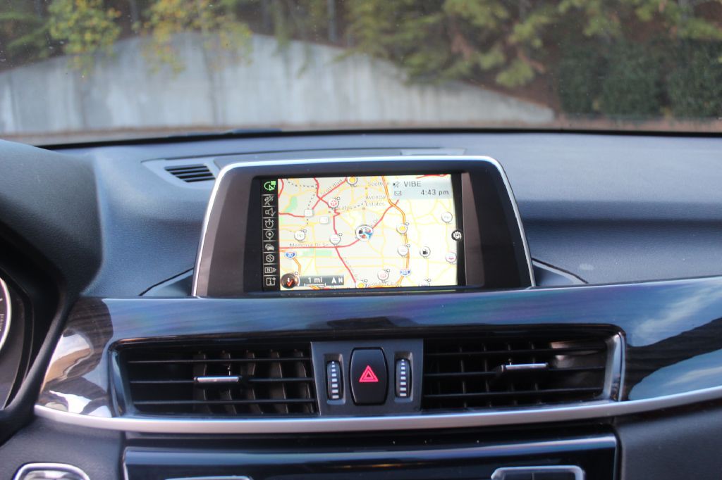 2017 BMW X1 Image 22