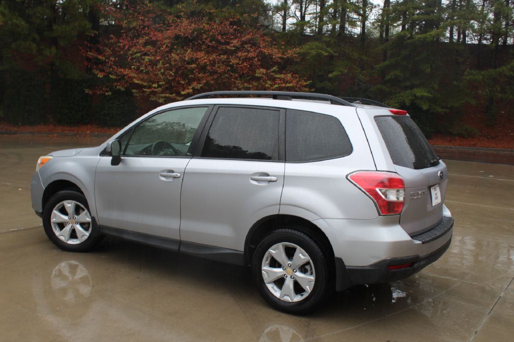 2015 Subaru Forester Image 3