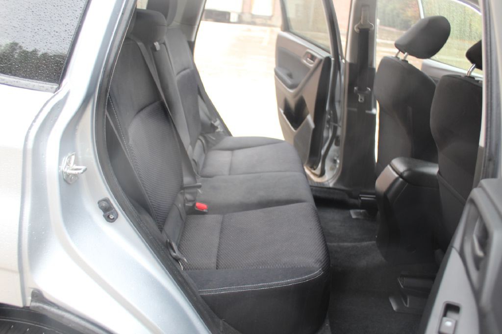 2015 Subaru Forester Image 8