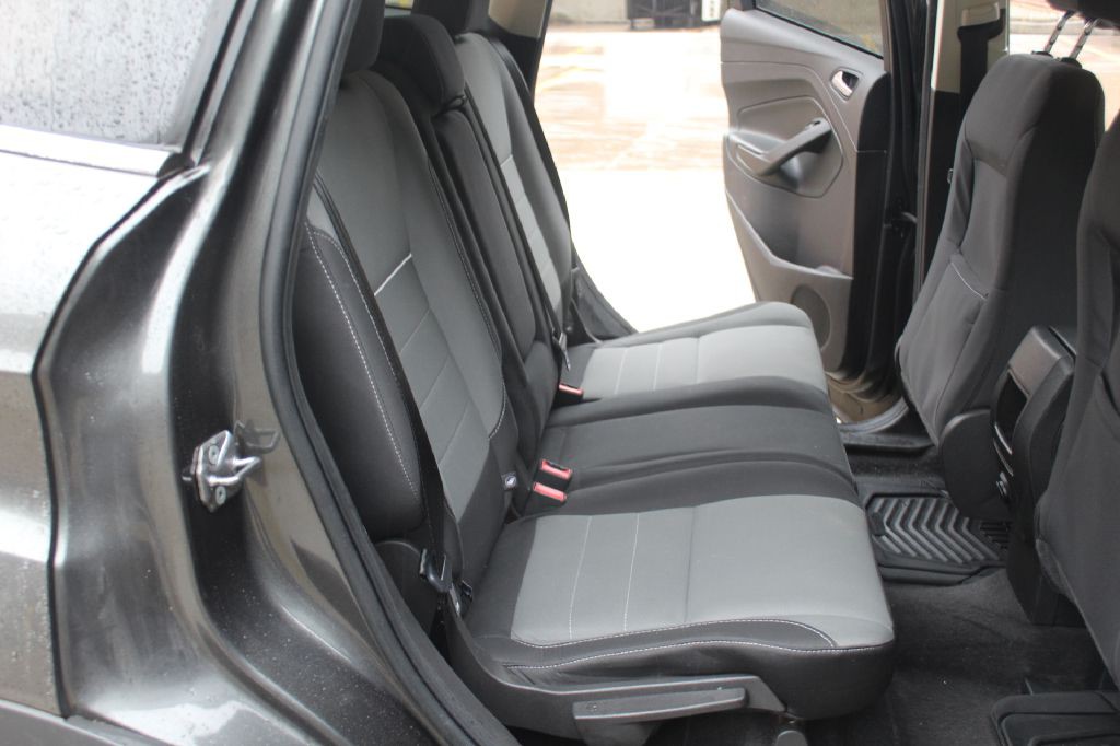 2015 Ford Escape Image 9