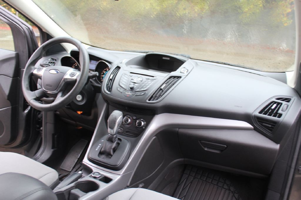 2015 Ford Escape Image 14