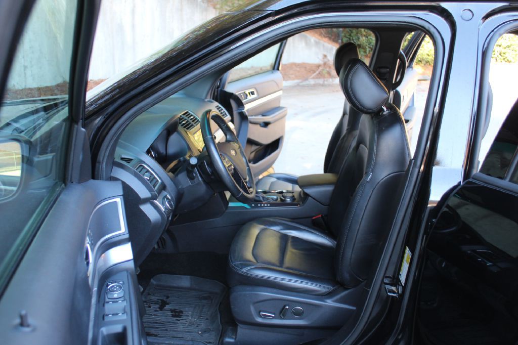 2017 Ford Explorer Image 10