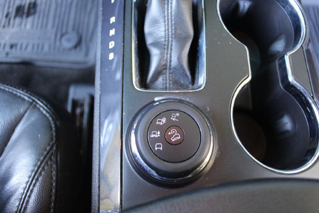 2017 Ford Explorer Image 22